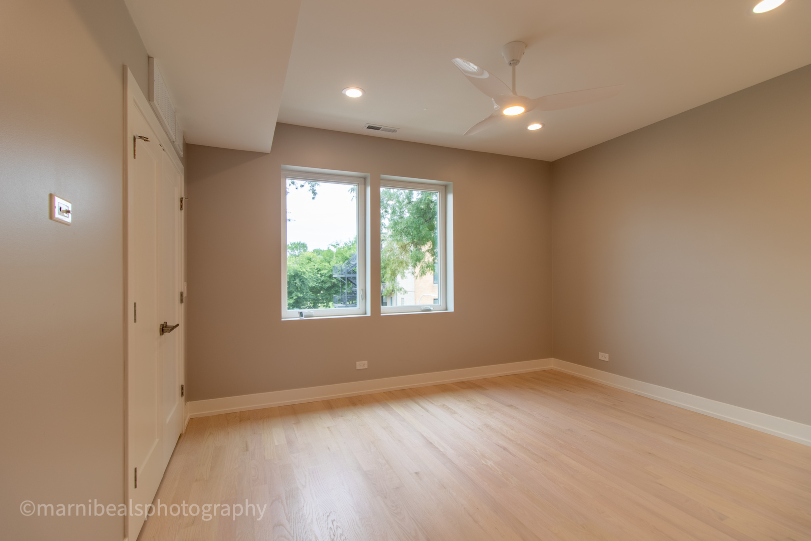 1221 E Marquette Road Property Photo 13