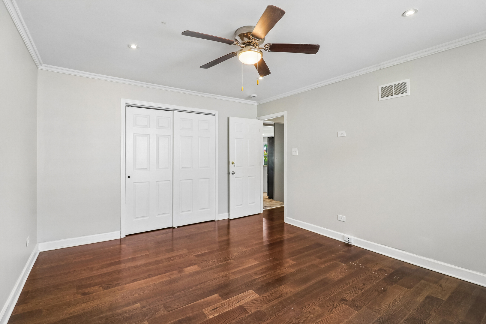 840 W Arquilla Drive Property Photo 23
