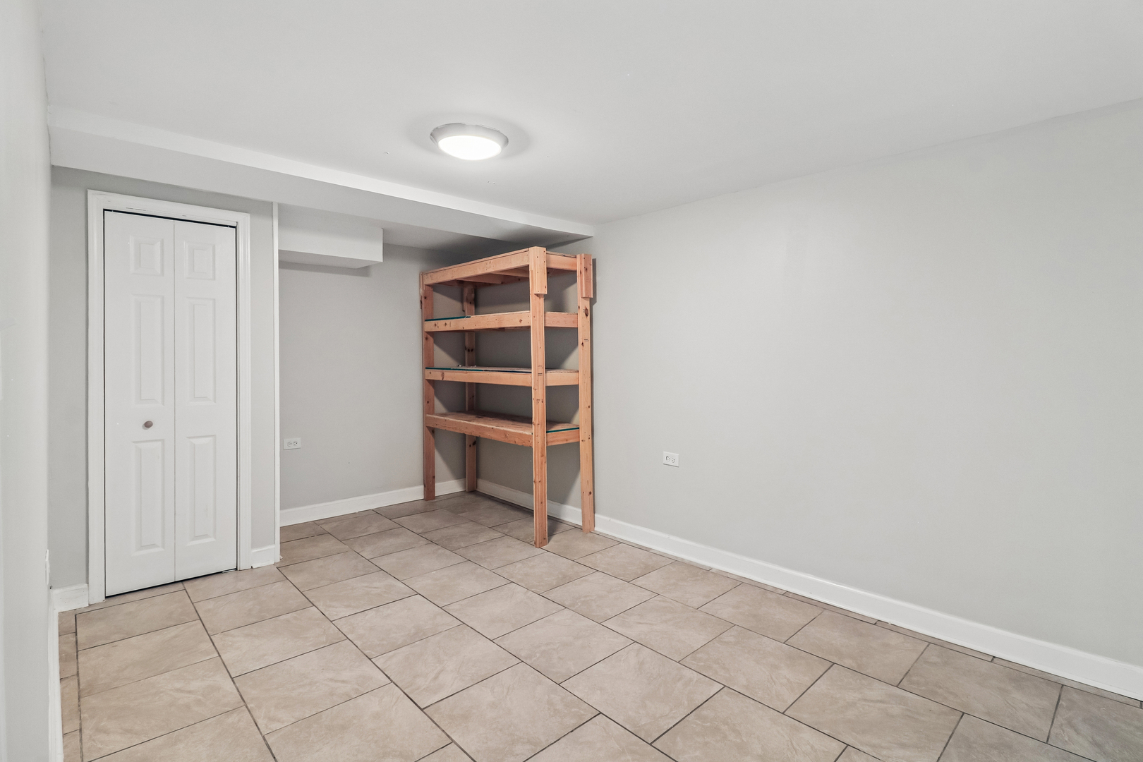 840 W Arquilla Drive Property Photo 29