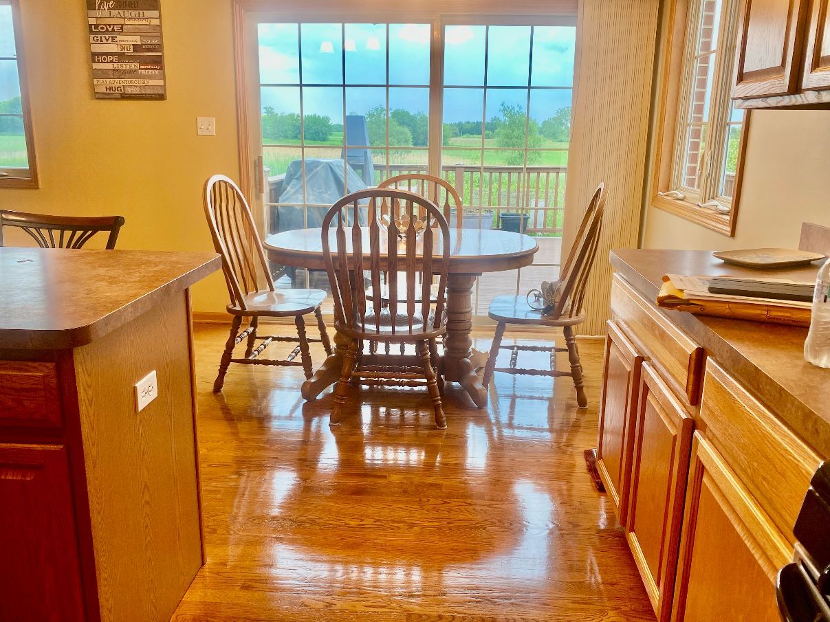 1610 Rolling Pass Property Photo 10