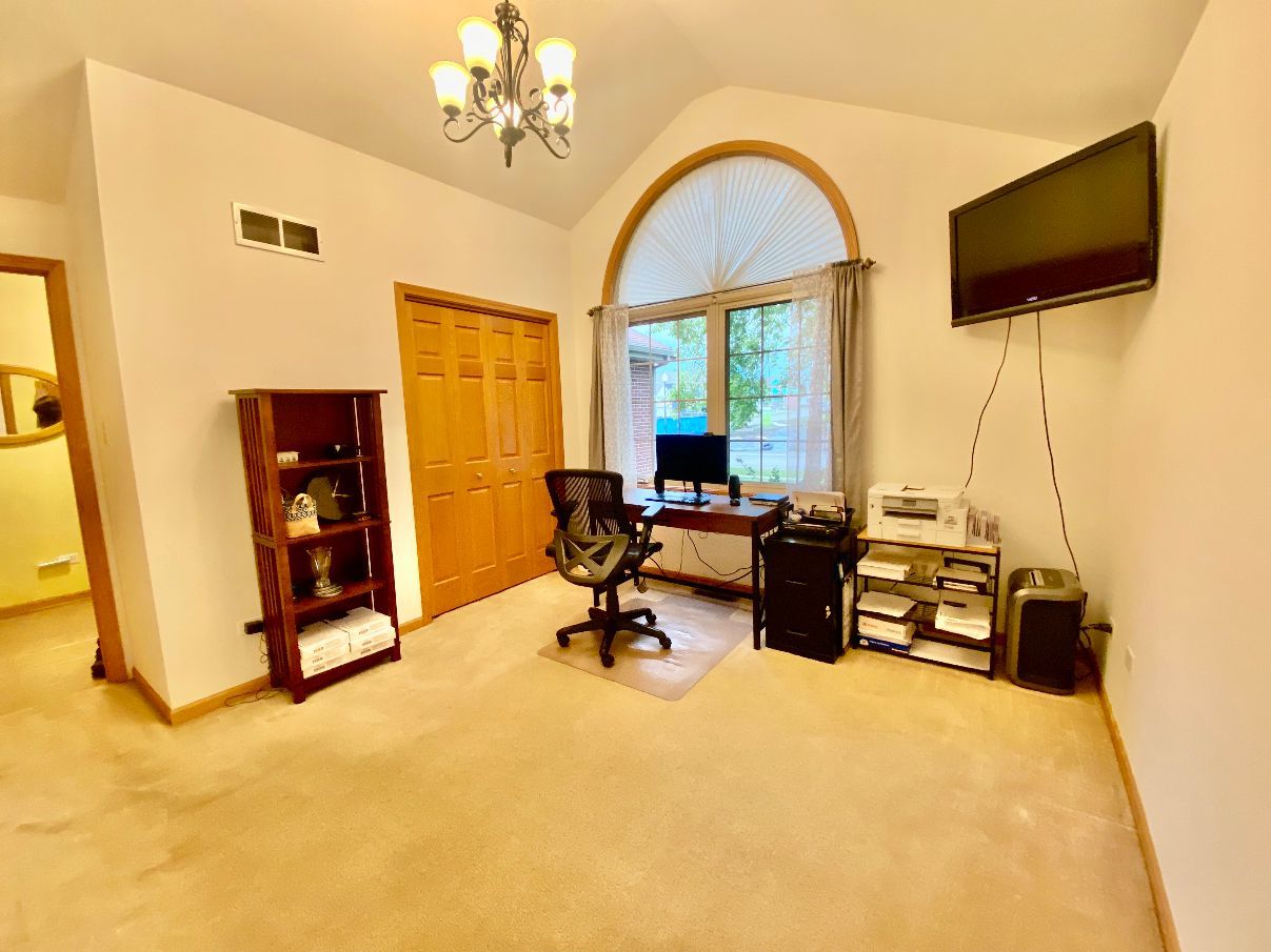 1610 Rolling Pass Property Photo 20