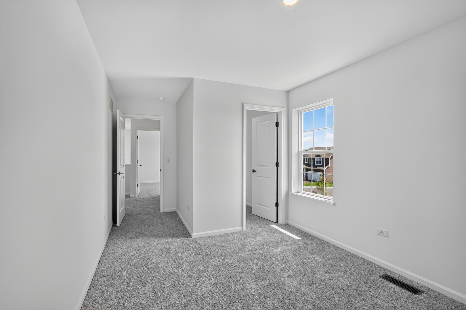 554 Arye Drive Property Photo 10