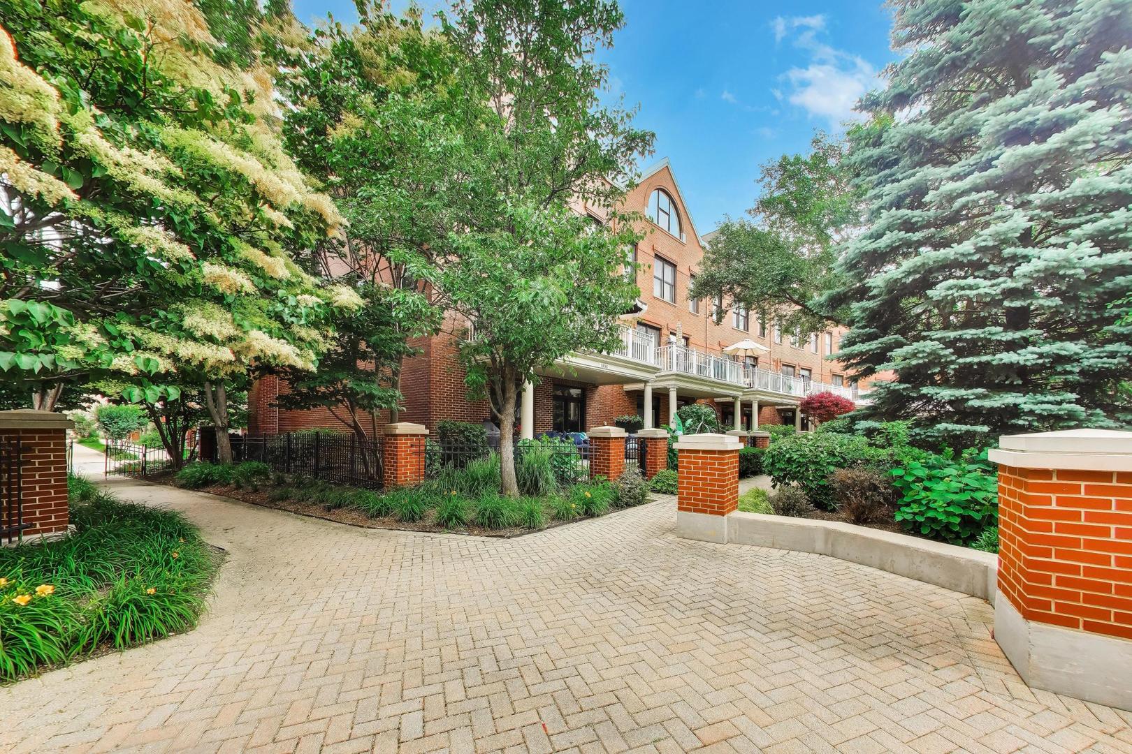 1850 Admiral Court Property Photo 33