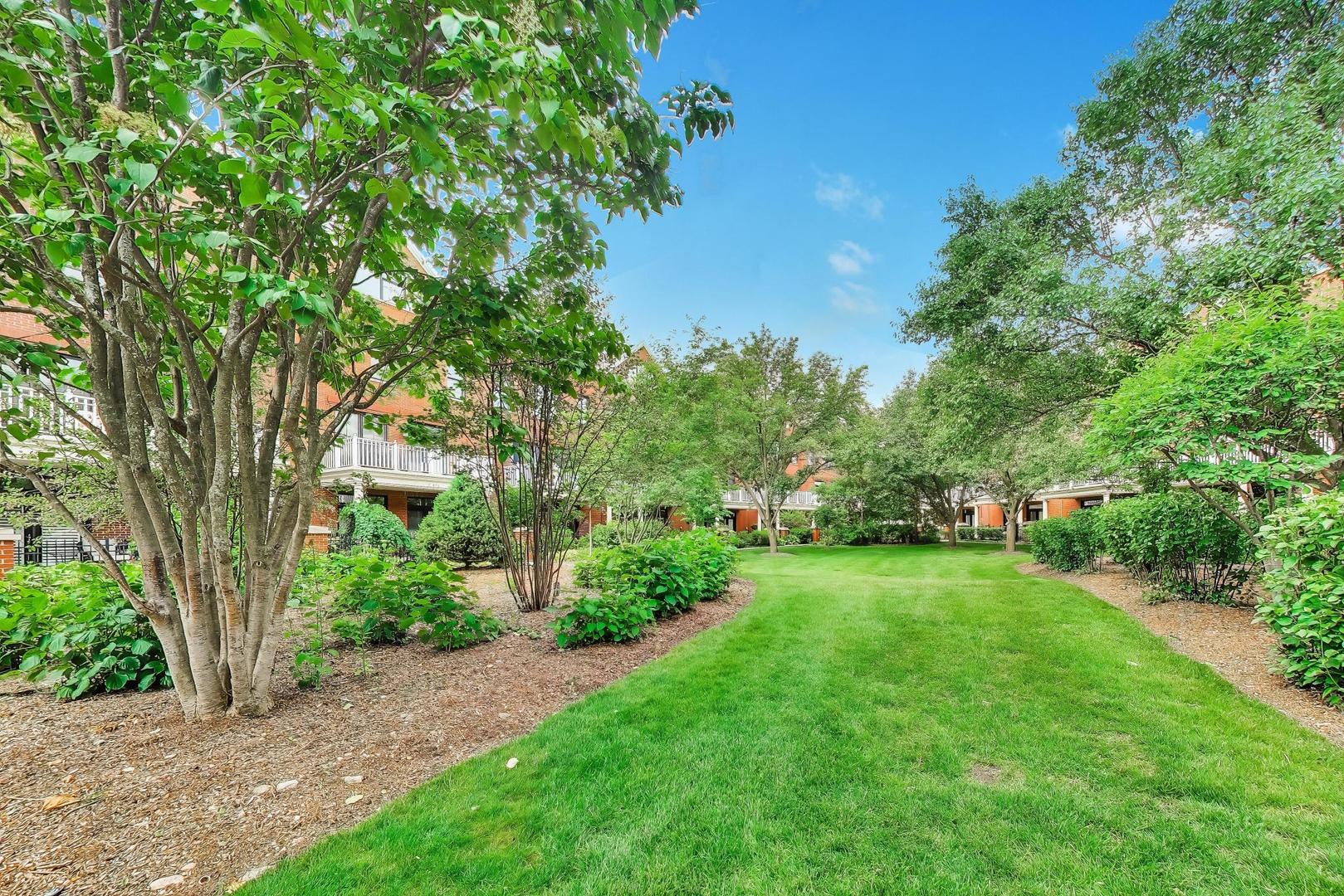 1850 Admiral Court Property Photo 35