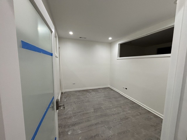 1465 W Chicago Avenue Property Photo 7