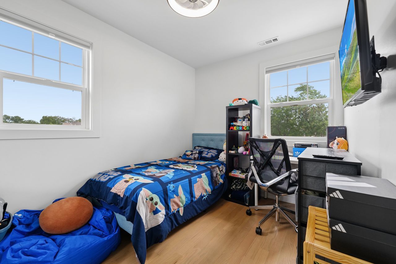 13342 S Avenue N Property Photo 14