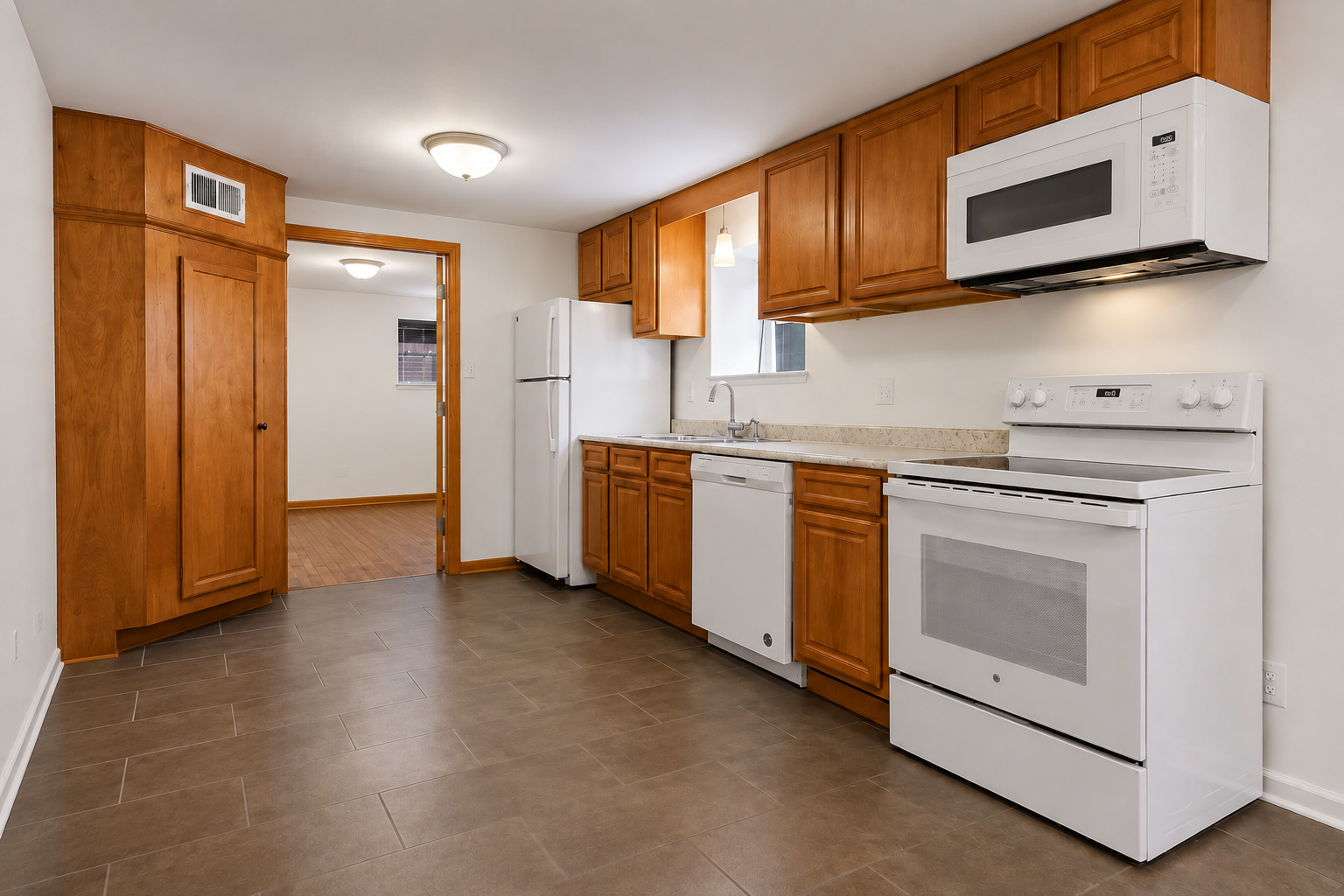 4988 N Elston Avenue Property Photo 29