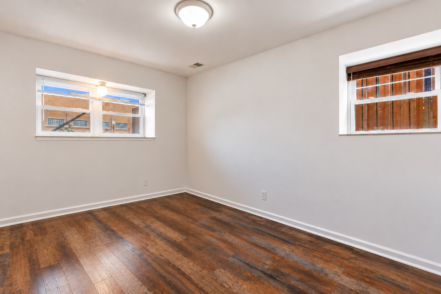 4988 N Elston Avenue Property Photo 31