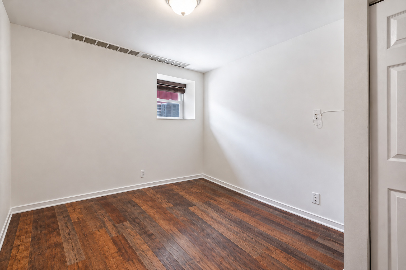 4988 N Elston Avenue Property Photo 32
