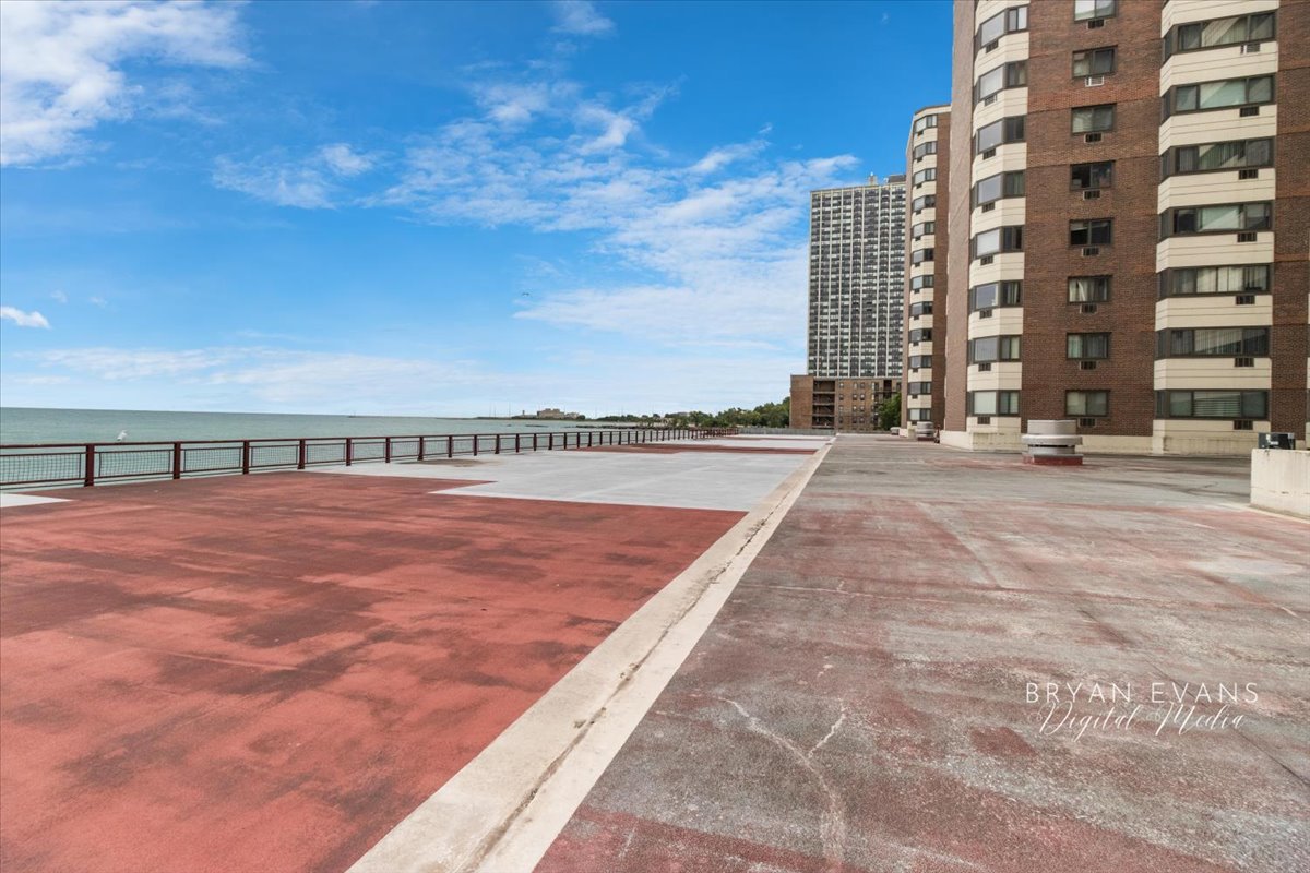 7337 S South Shore Drive 307 Property Photo 20