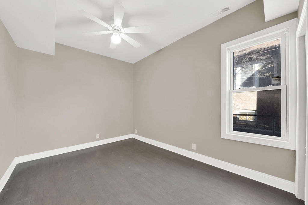 9436 S Spaulding Avenue Property Photo 13