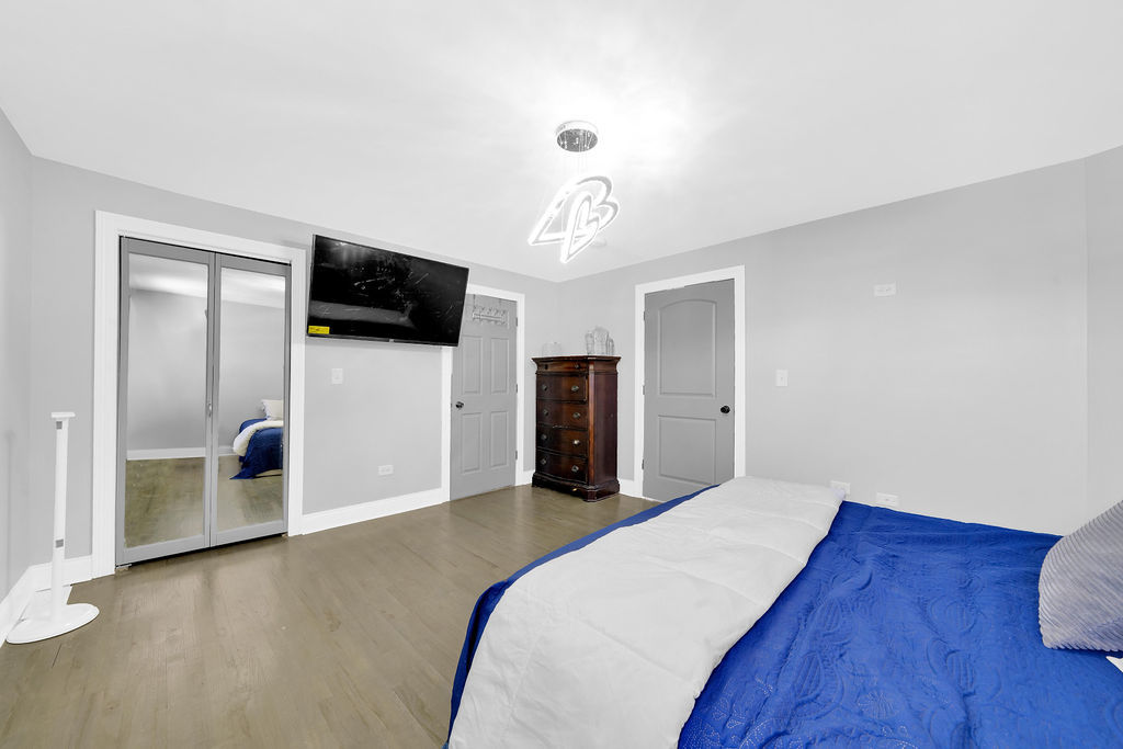 9436 S Spaulding Avenue Property Photo 17