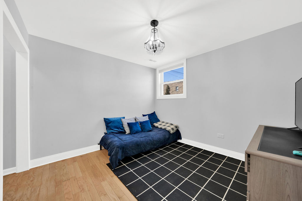9436 S Spaulding Avenue Property Photo 19