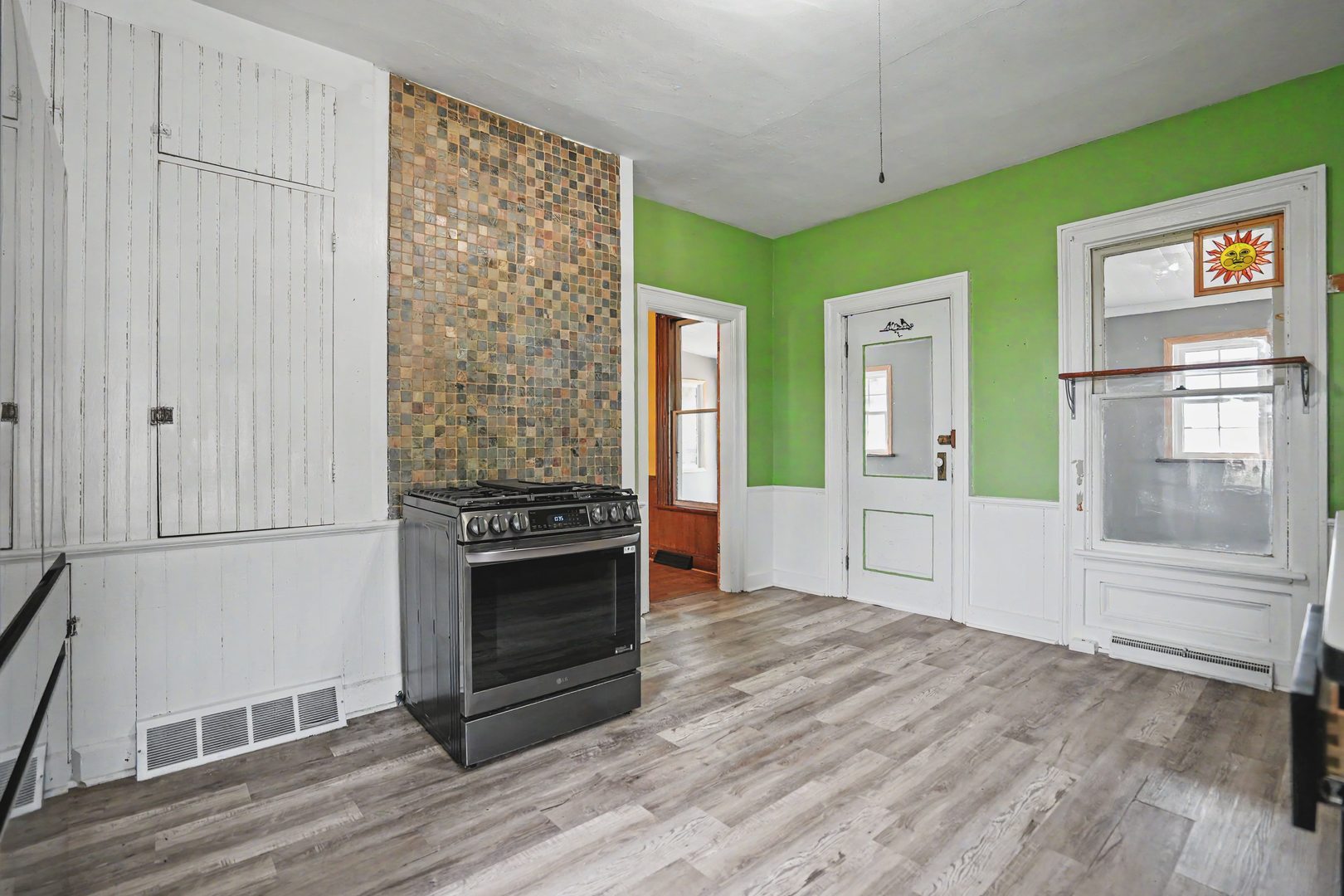 104 N Lime Street Property Photo 12