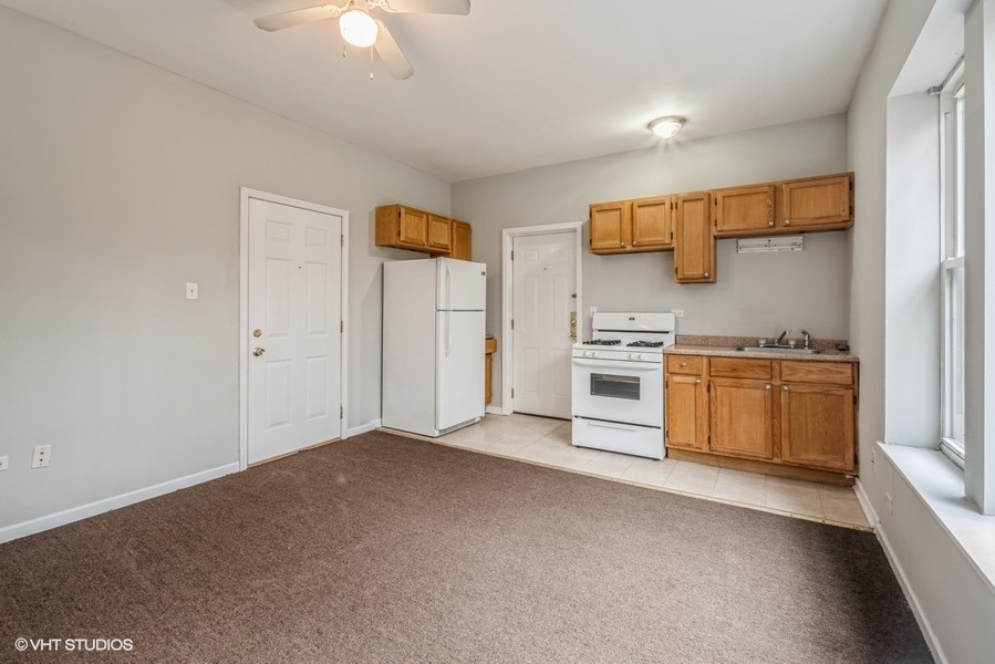 435 E Oakwood Boulevard 31 Property Photo 3