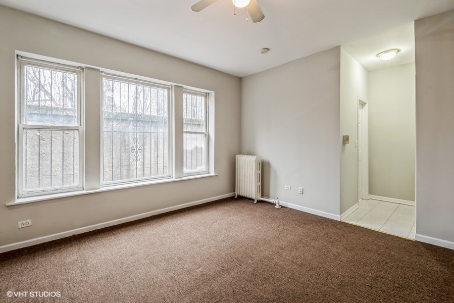 435 E Oakwood Boulevard 31 Property Photo 4