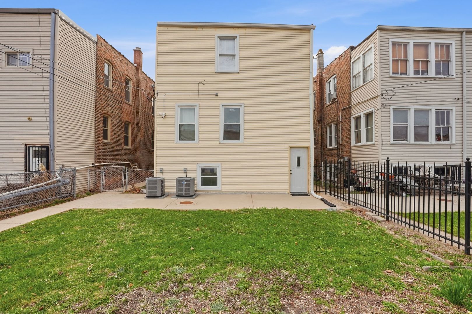 1831 S 58th Court Property Photo 33