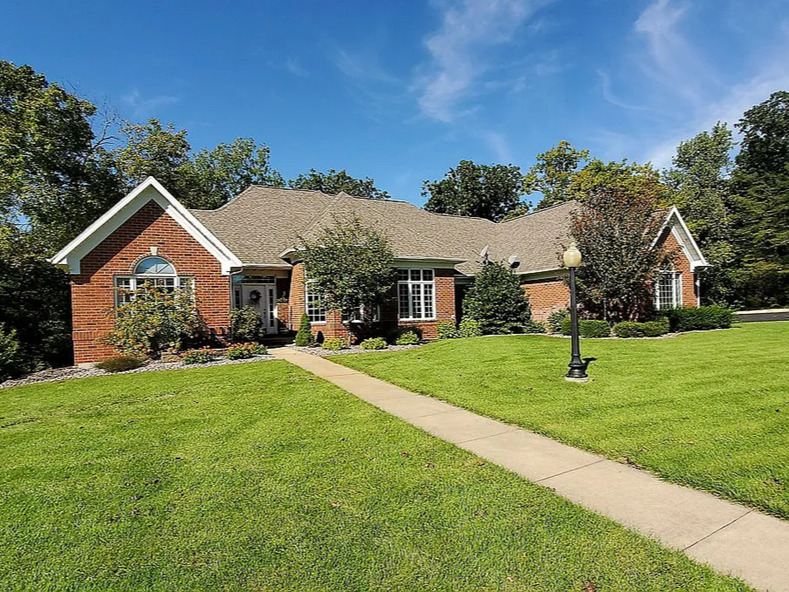 23 Roosevelt Drive