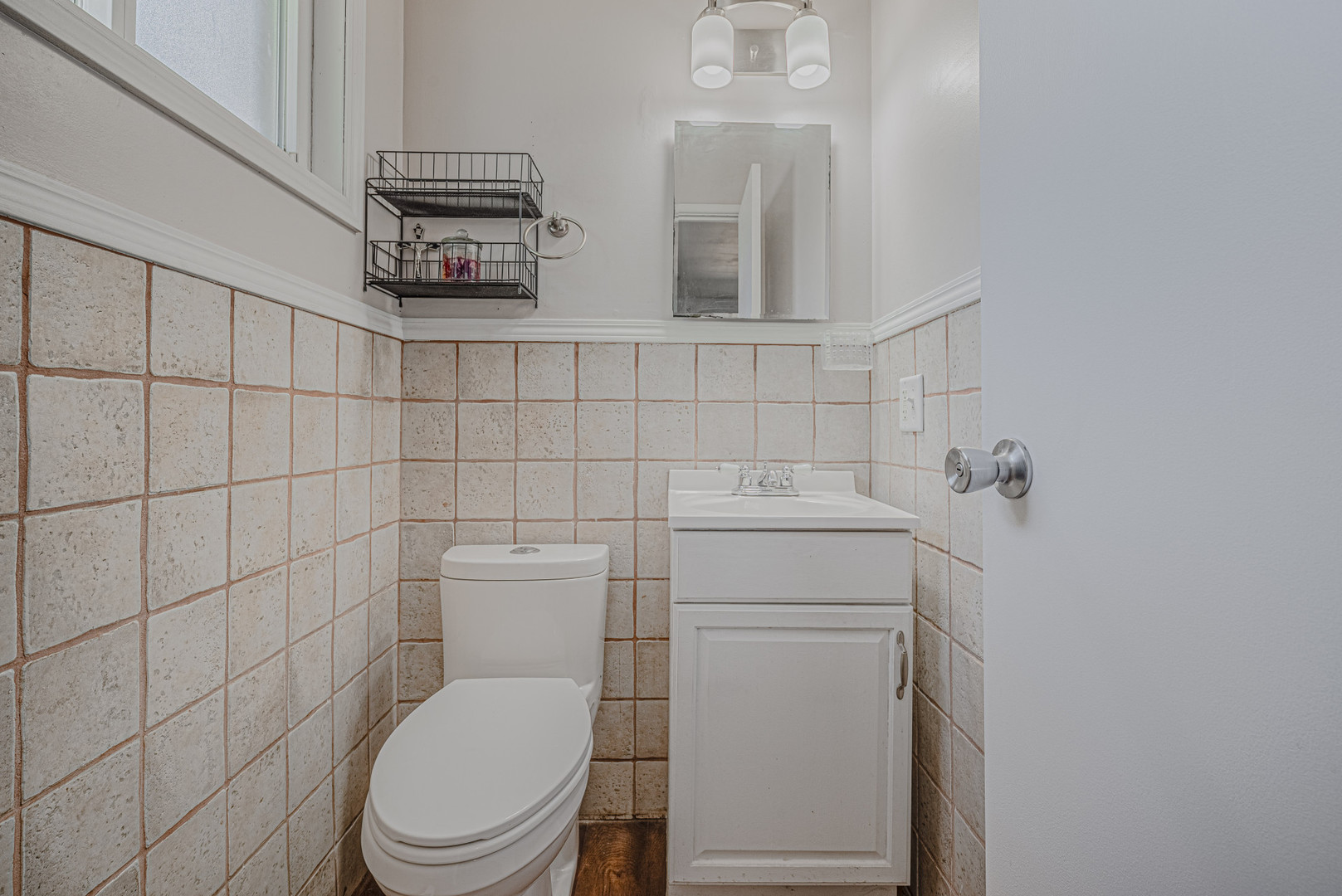 1274 Greenbay Avenue Property Photo 10