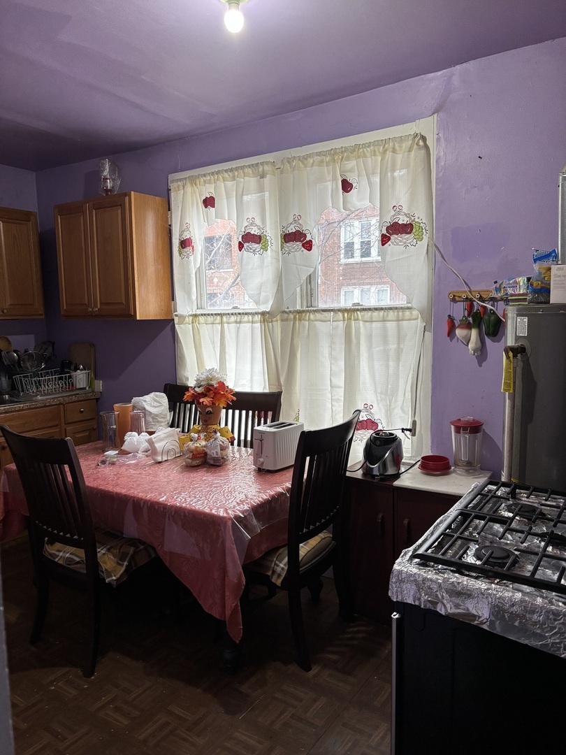 2665 W Medill Avenue Property Photo 20