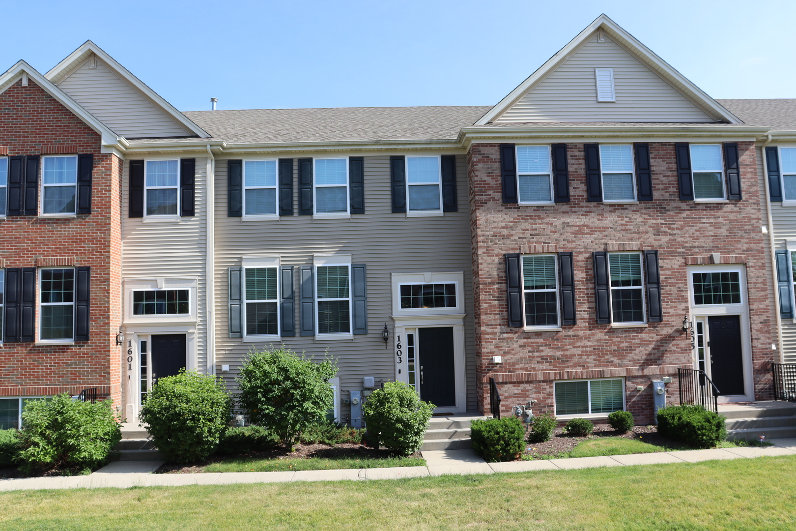 1603 Deer Pointe Drive Property Photo 1