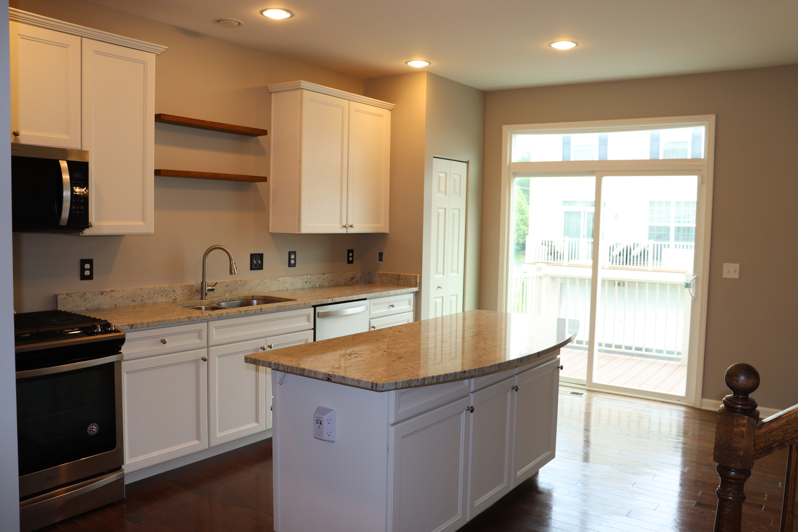 1603 Deer Pointe Drive Property Photo 9