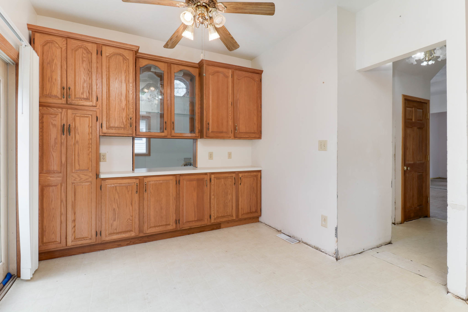 902 S Clayton Street Property Photo 17