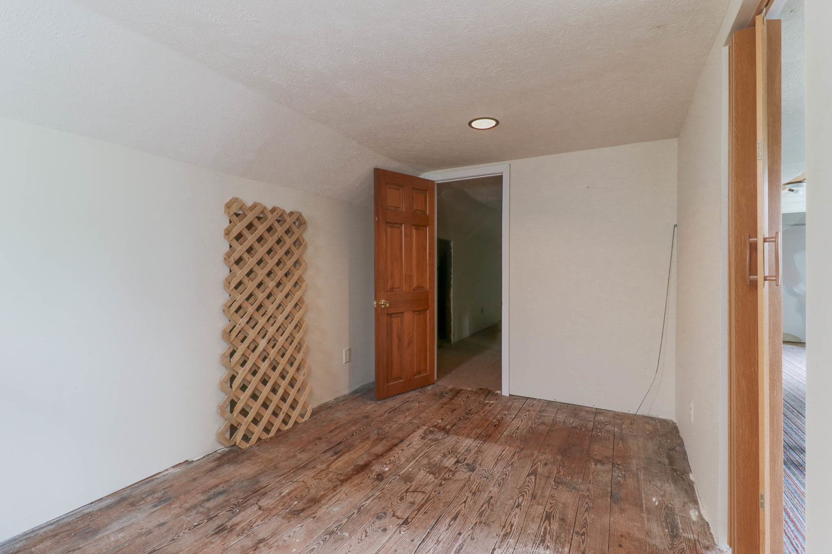 902 S Clayton Street Property Photo 21