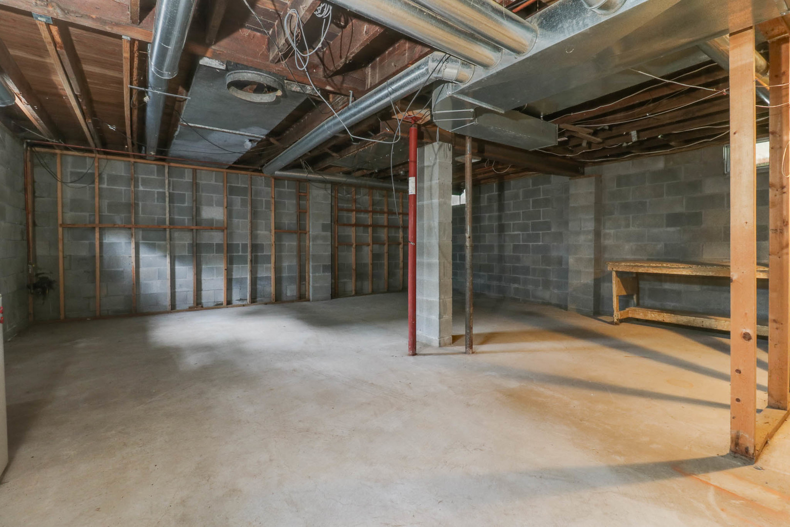 902 S Clayton Street Property Photo 29