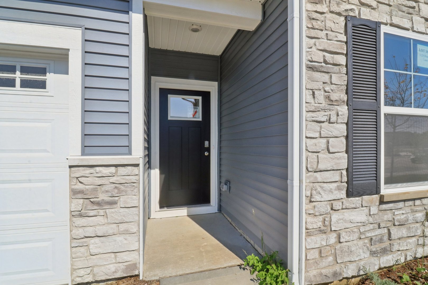 1103 Bluebell Lane Property Photo 2