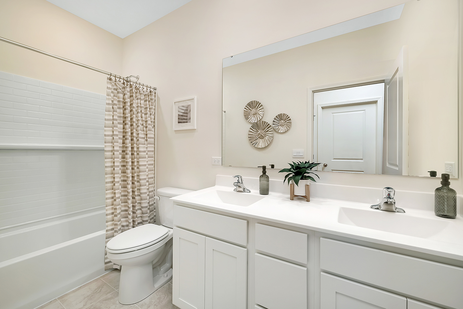 1103 Bluebell Lane Property Photo 6
