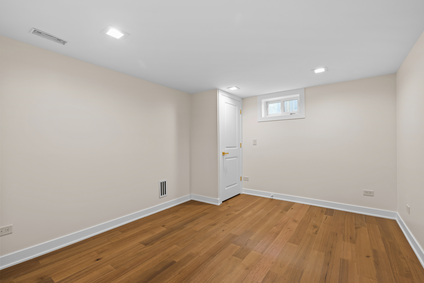 830 Deerfield Road Property Photo 12