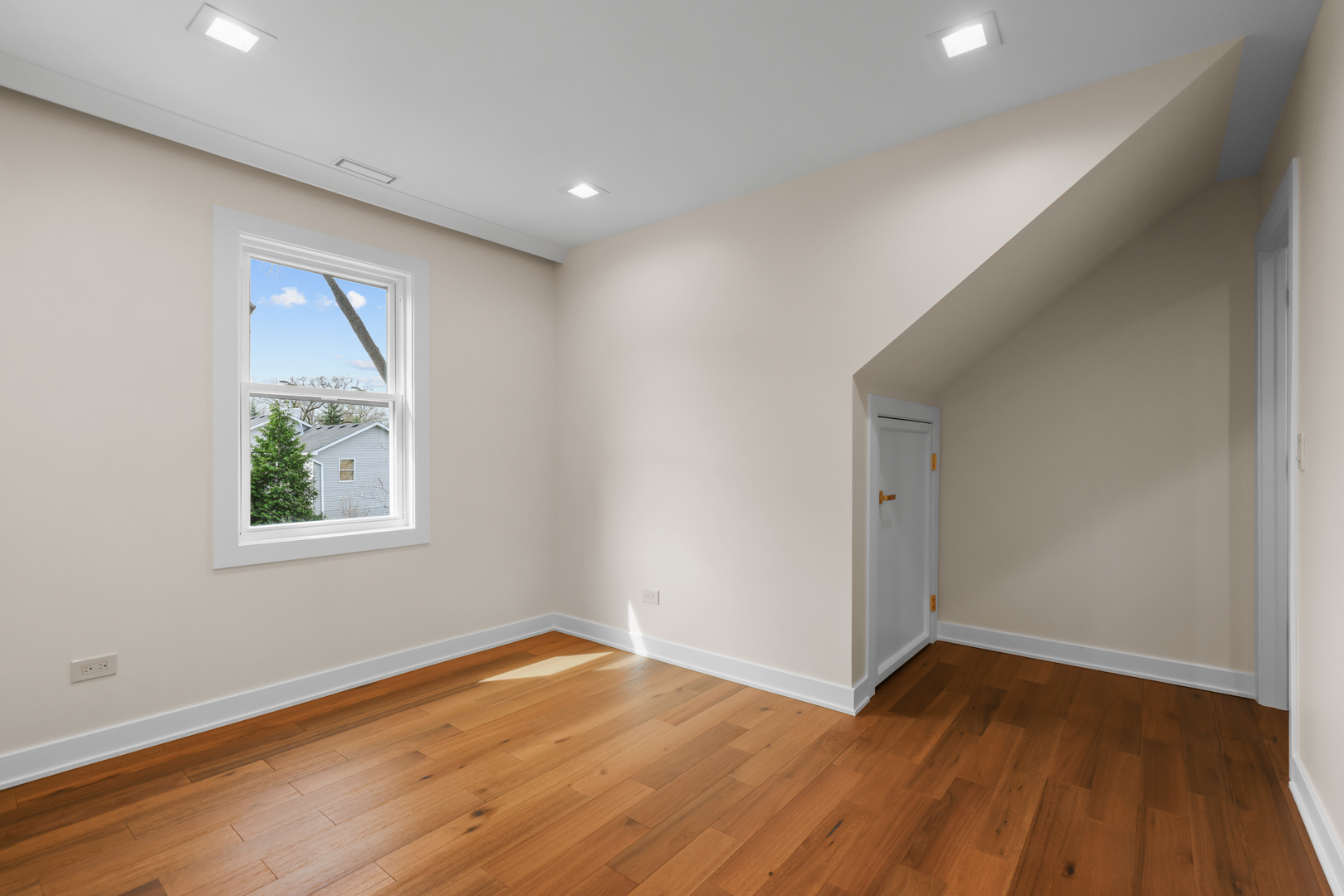 830 Deerfield Road Property Photo 16