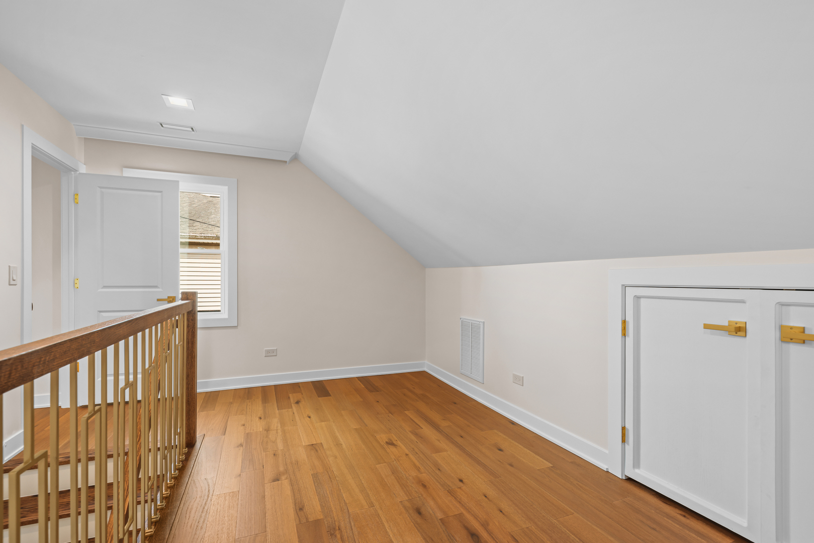 830 Deerfield Road Property Photo 21