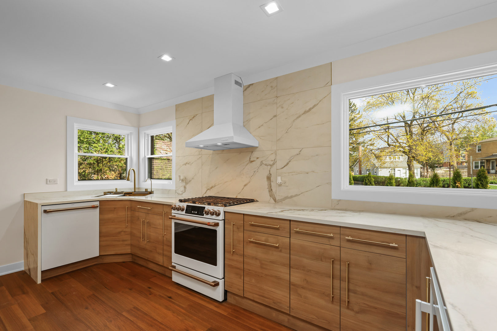 830 Deerfield Road Property Photo 31