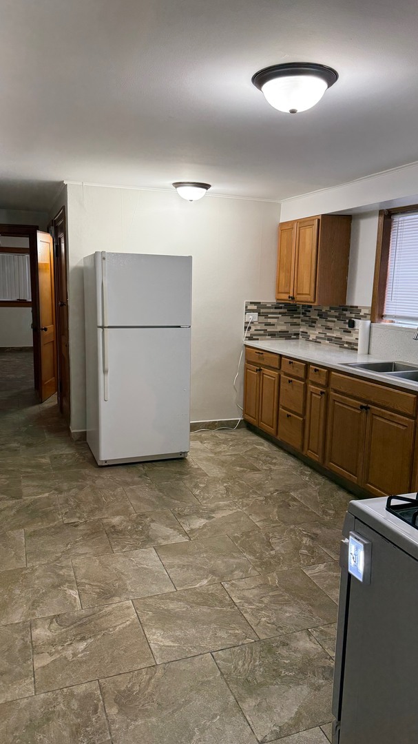 1824 S 55th Court B Property Photo 4