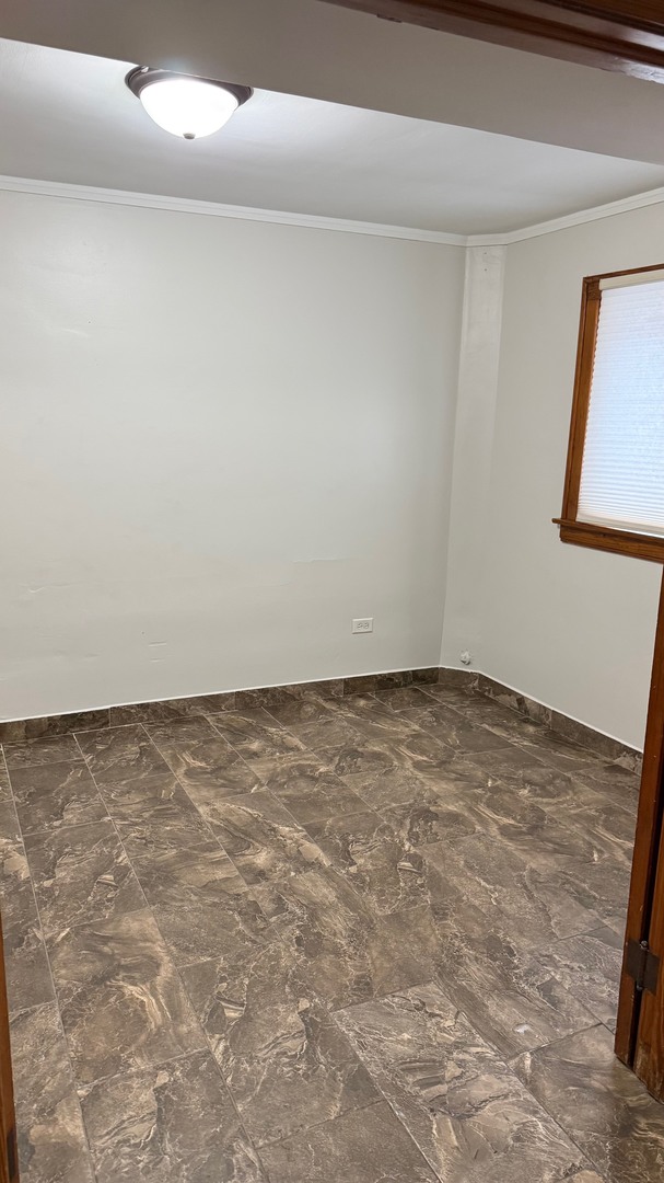 1824 S 55th Court B Property Photo 5