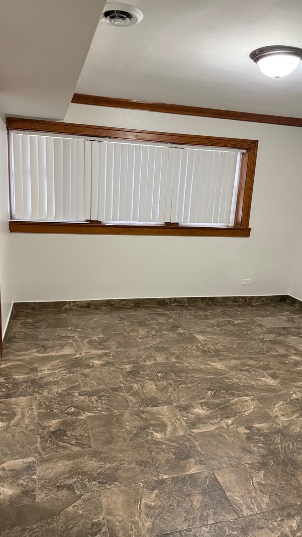 1824 S 55th Court B Property Photo 6
