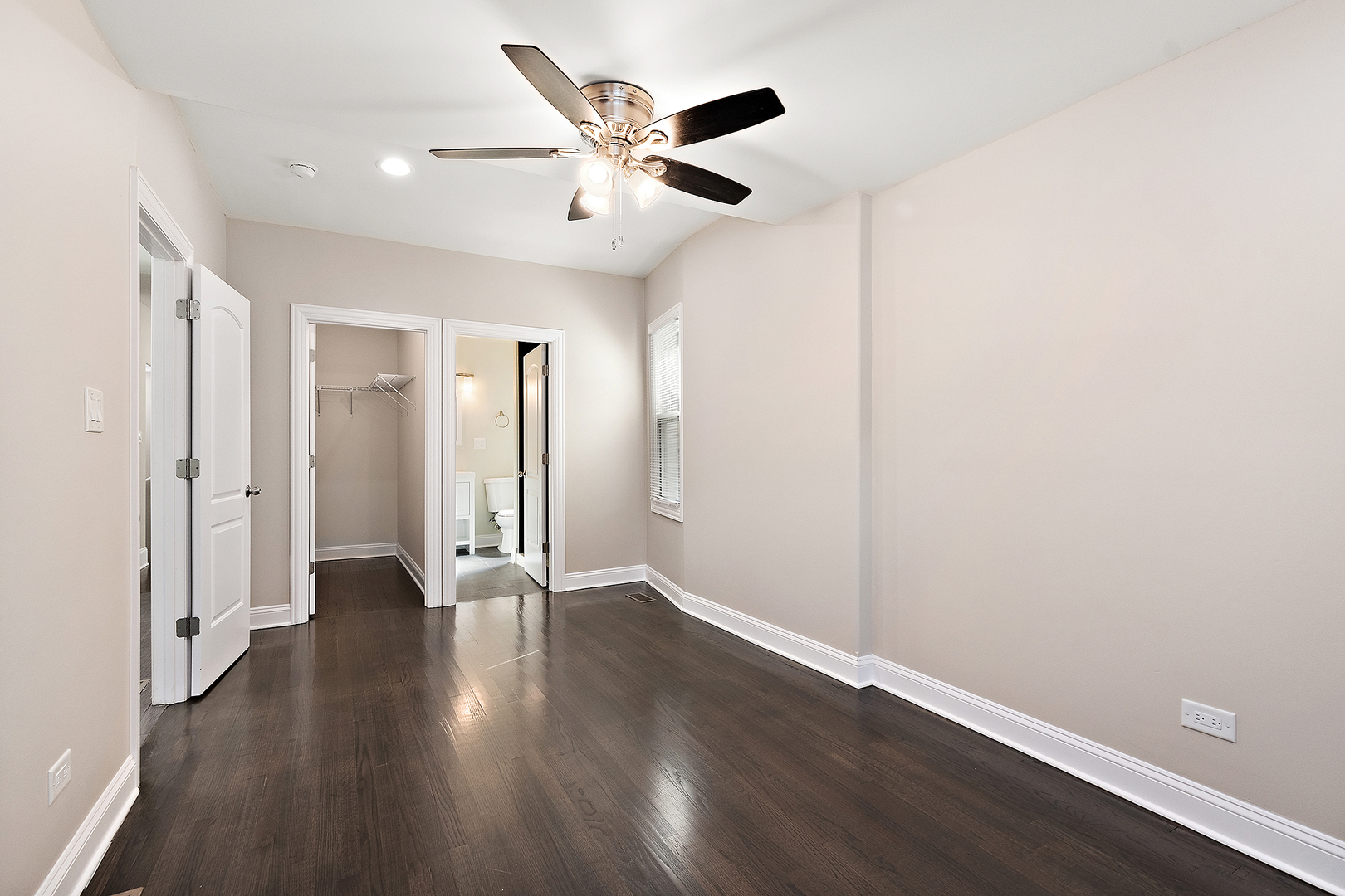 9400 S Charles Street Property Photo 13