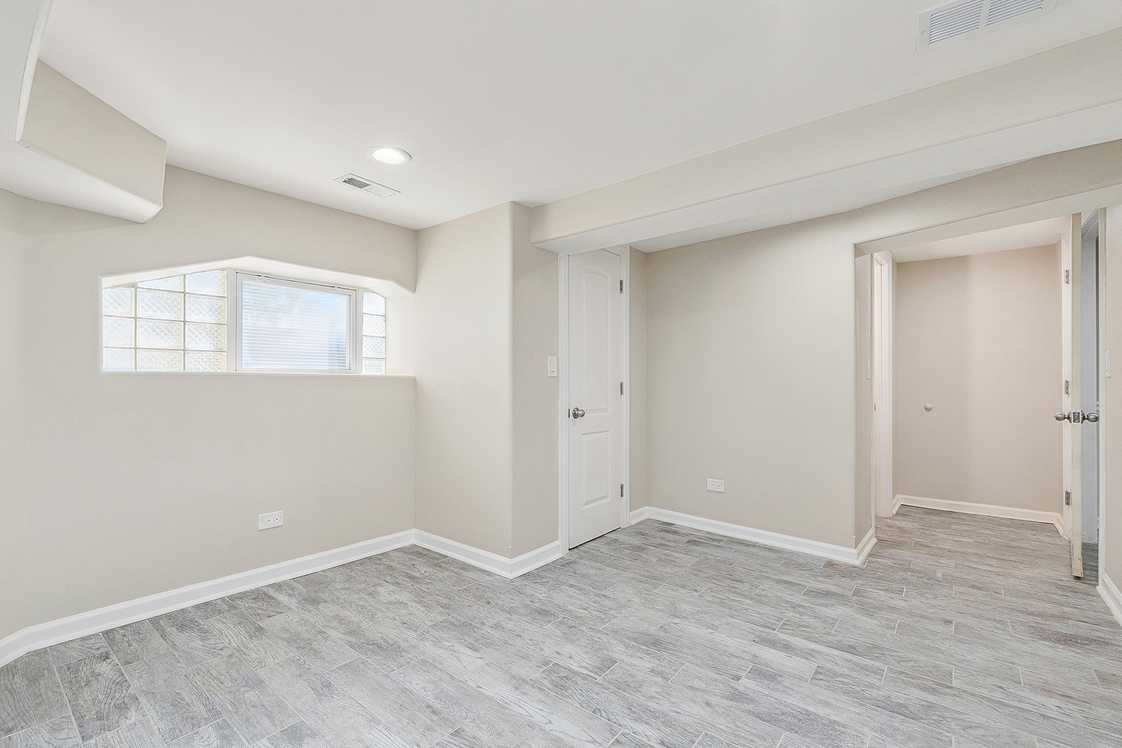 9400 S Charles Street Property Photo 20