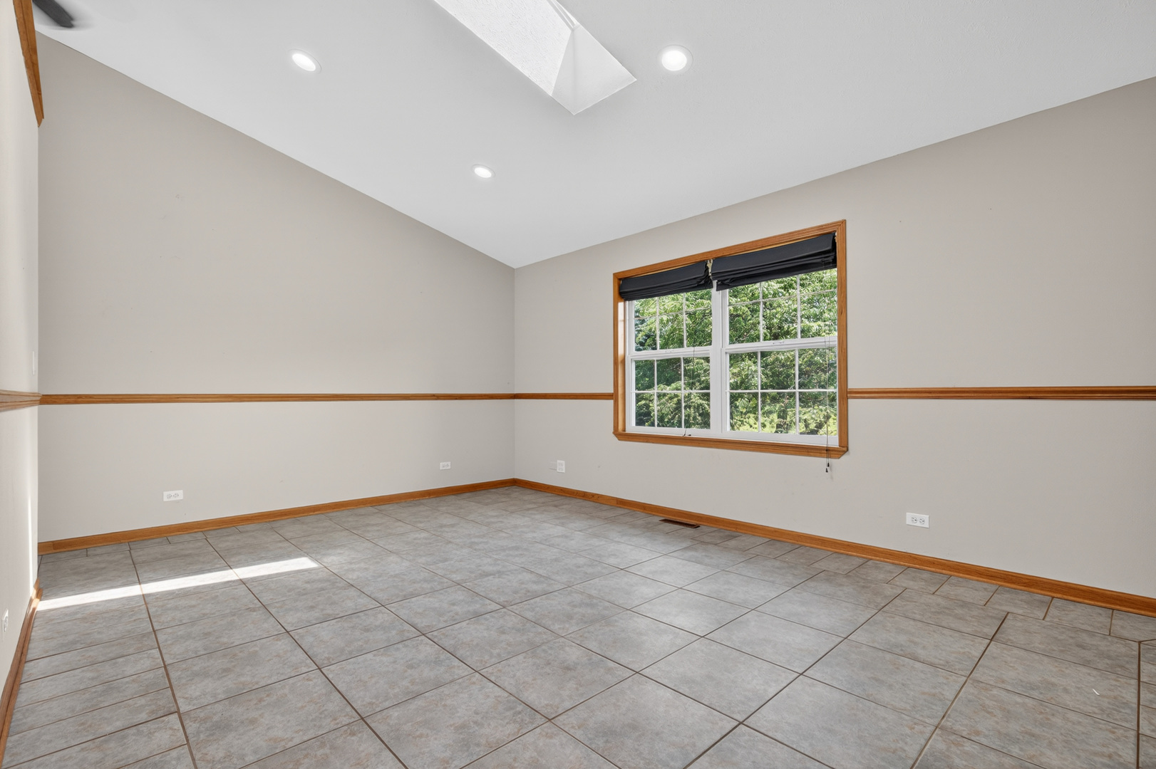 513 Pembroke Road Property Photo 6