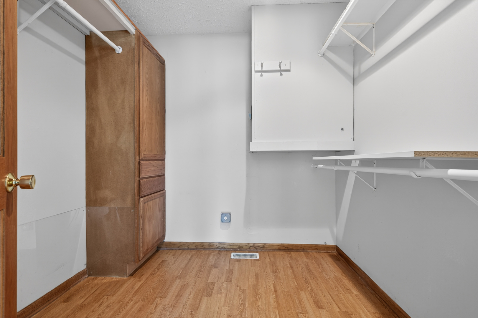 513 Pembroke Road Property Photo 14
