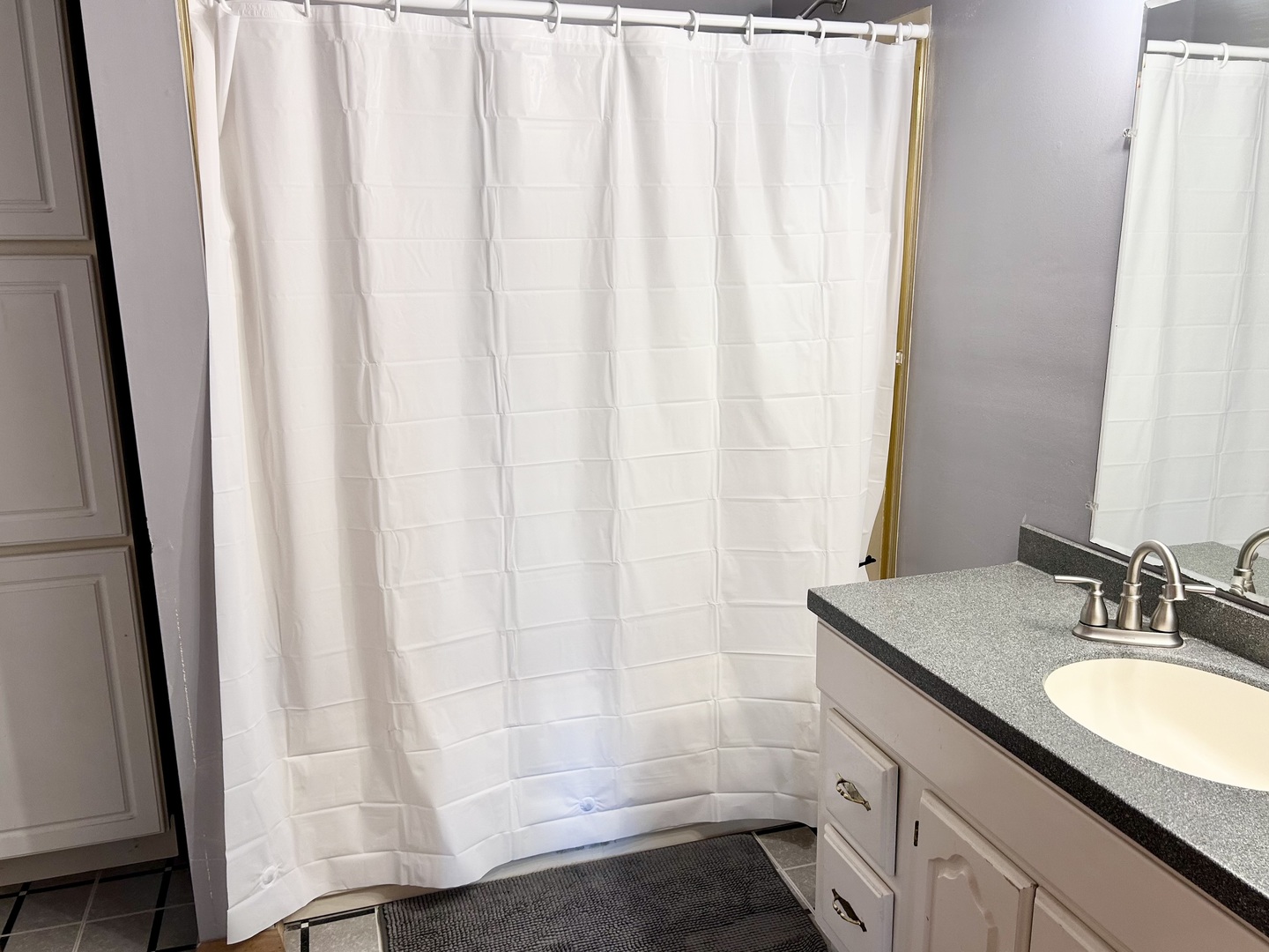 4 Geneske Court Property Photo 8