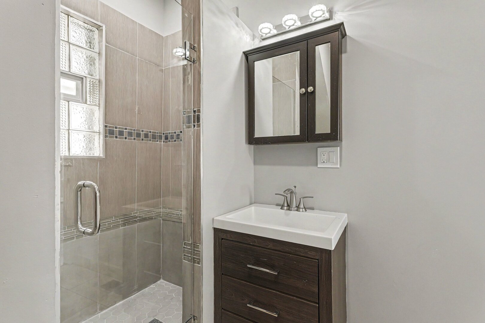 1323 Park Avenue Property Photo 12