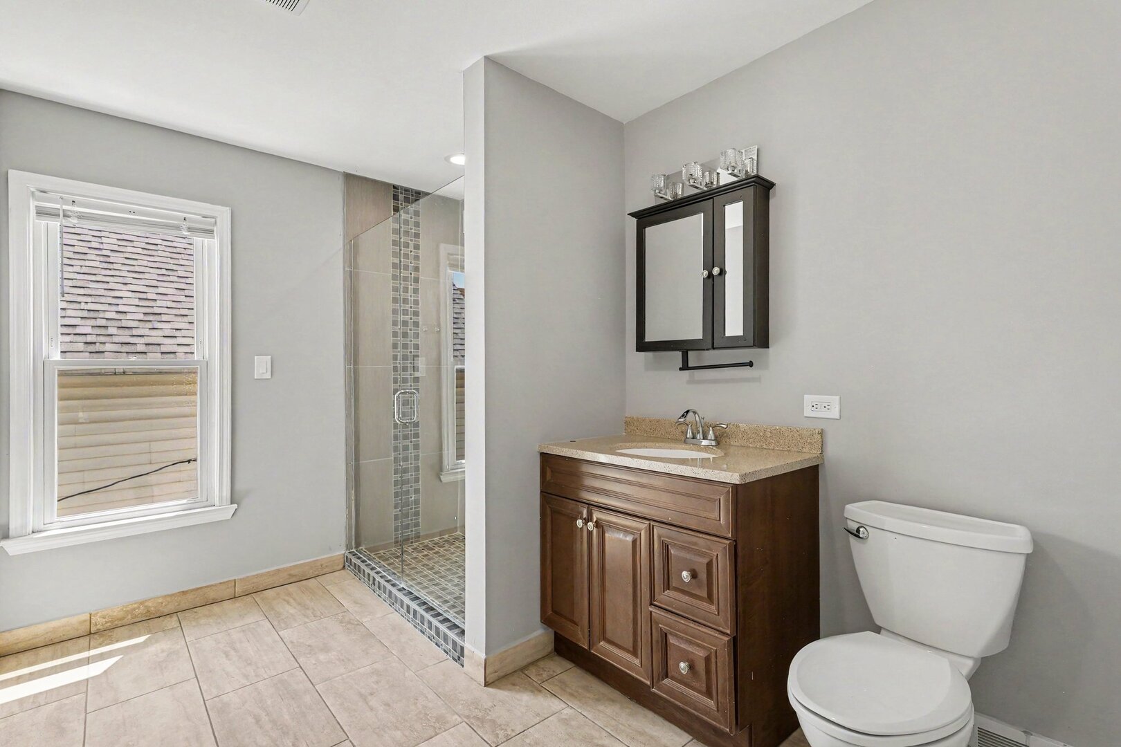 1323 Park Avenue Property Photo 17