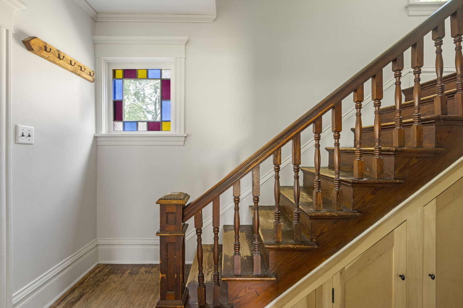 902 Wicker Street Property Photo 3