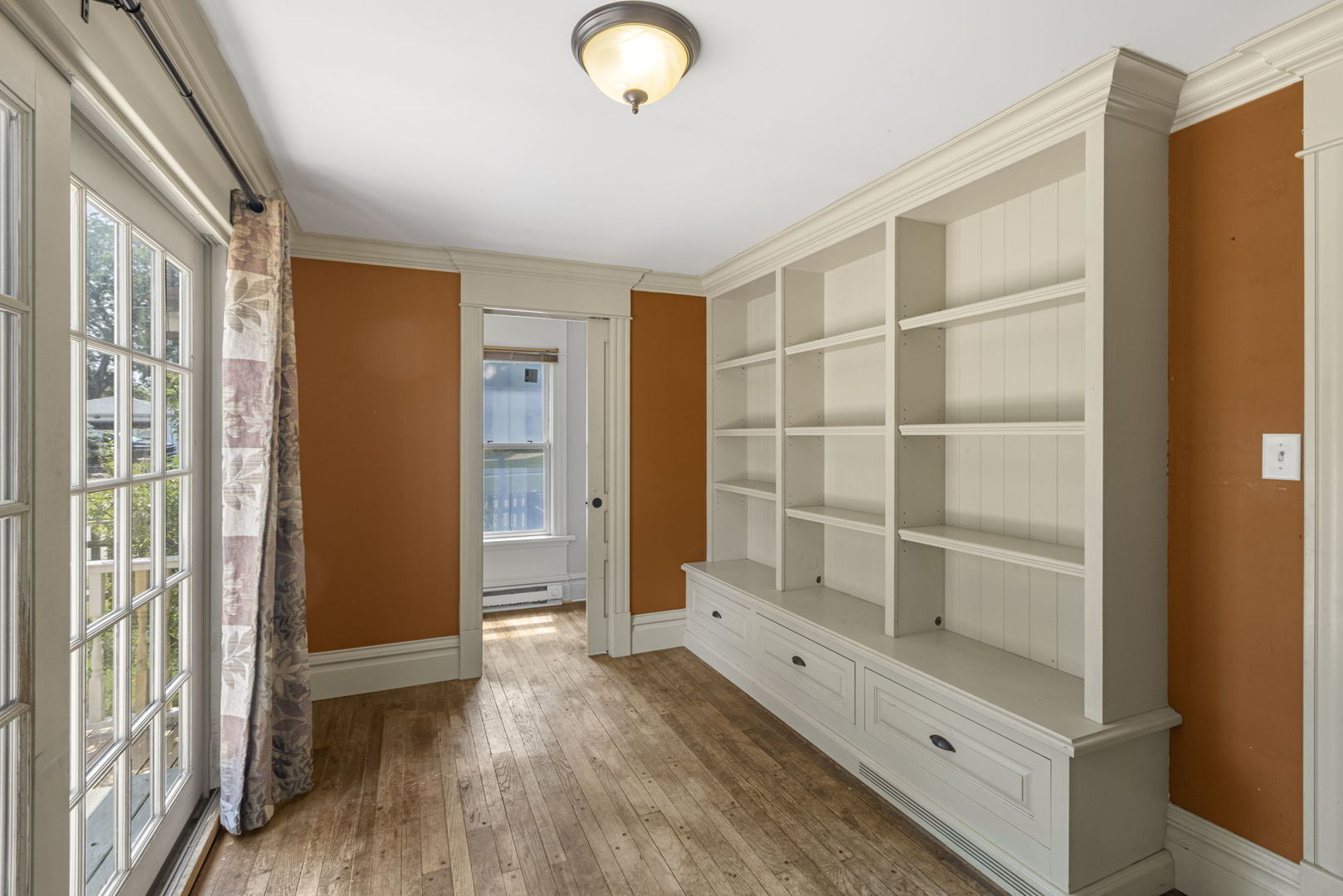 902 Wicker Street Property Photo 11