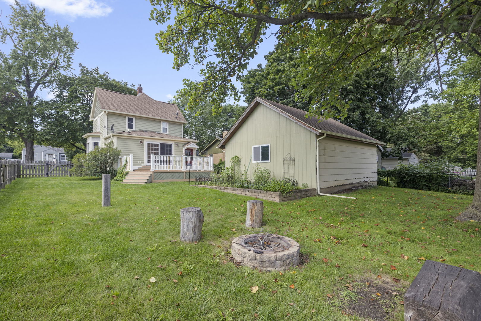 902 Wicker Street Property Photo 21