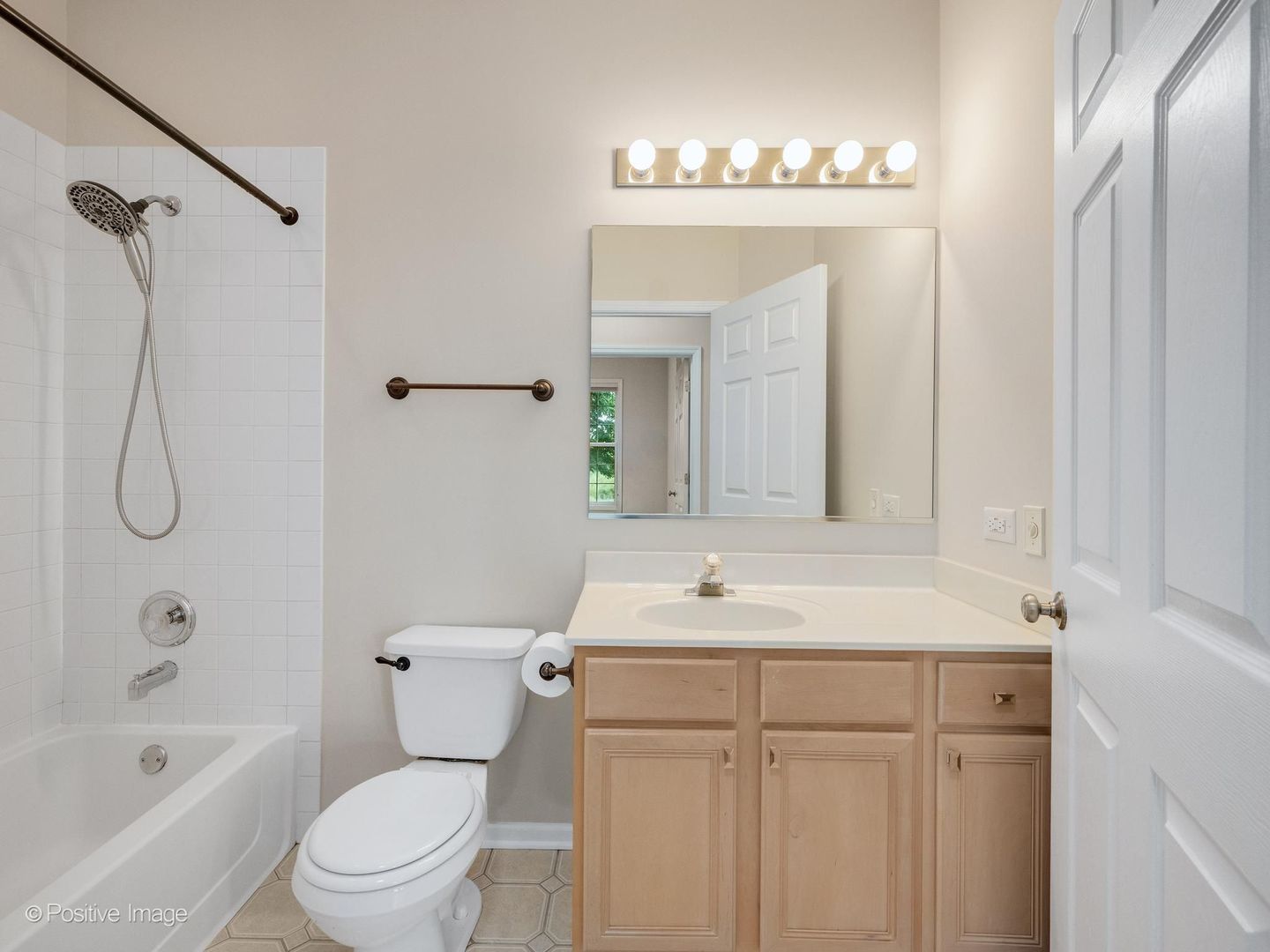 134 Chestnut Hills Circle Property Photo 22