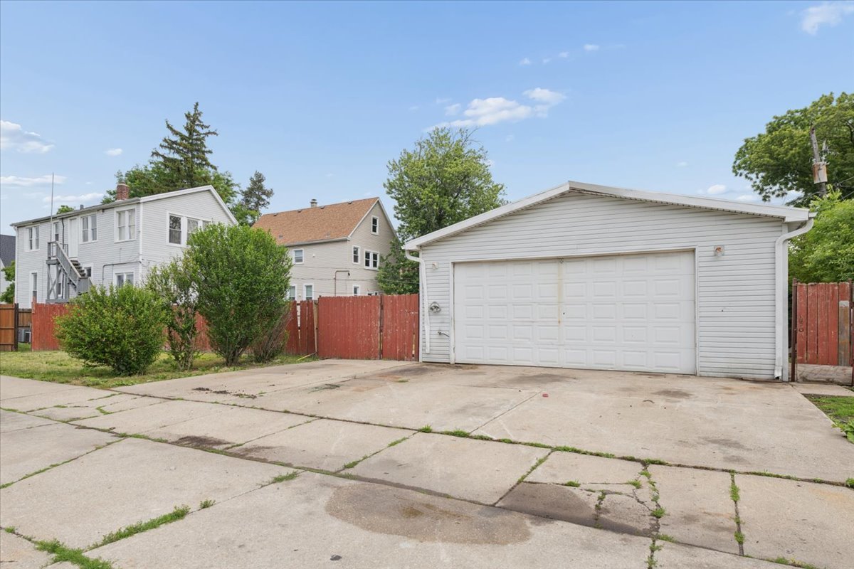 12674080 Property Photo 6